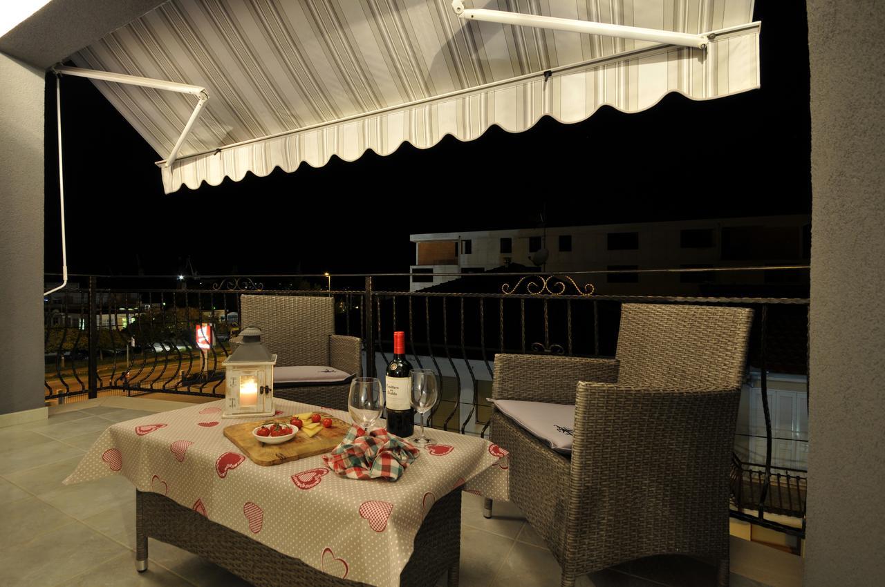 Apartments & Rooms Villa Maslina Trogir Bagian luar foto